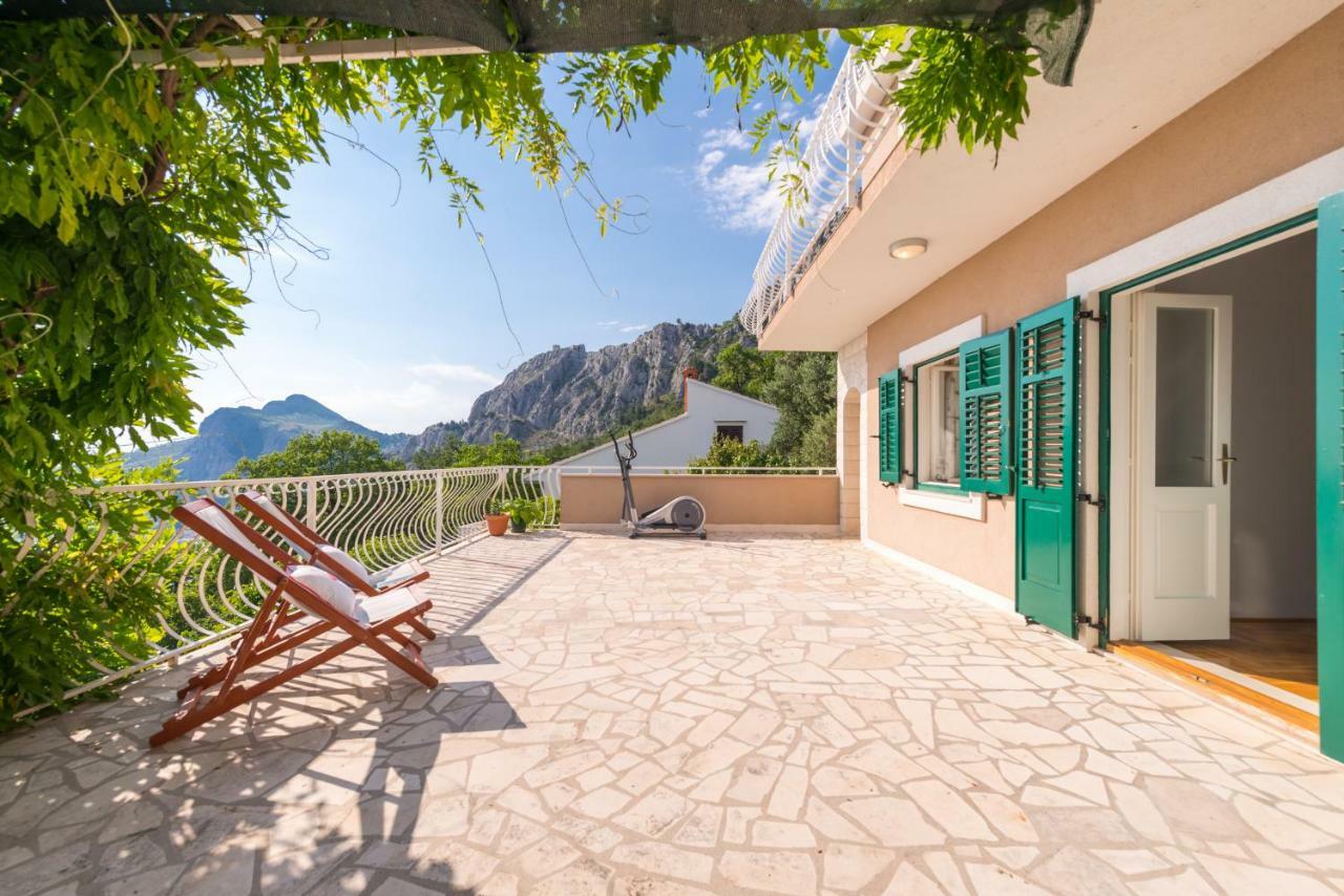 Holiday Home Figa Omiš Exterior foto
