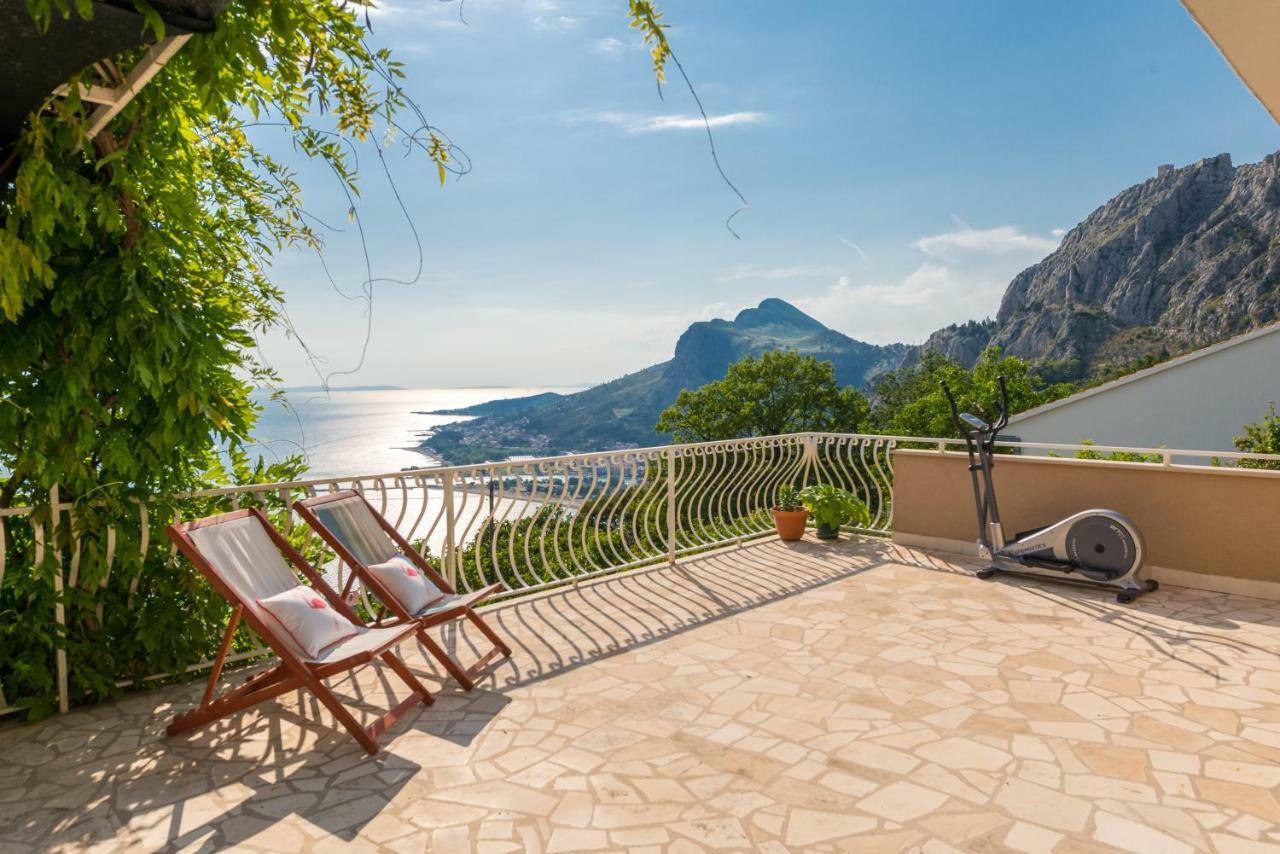 Holiday Home Figa Omiš Exterior foto
